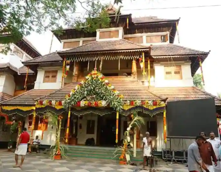 avanangattu vishnumaya temple 