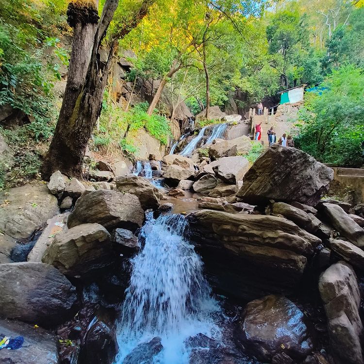 harishankar waterfall 

